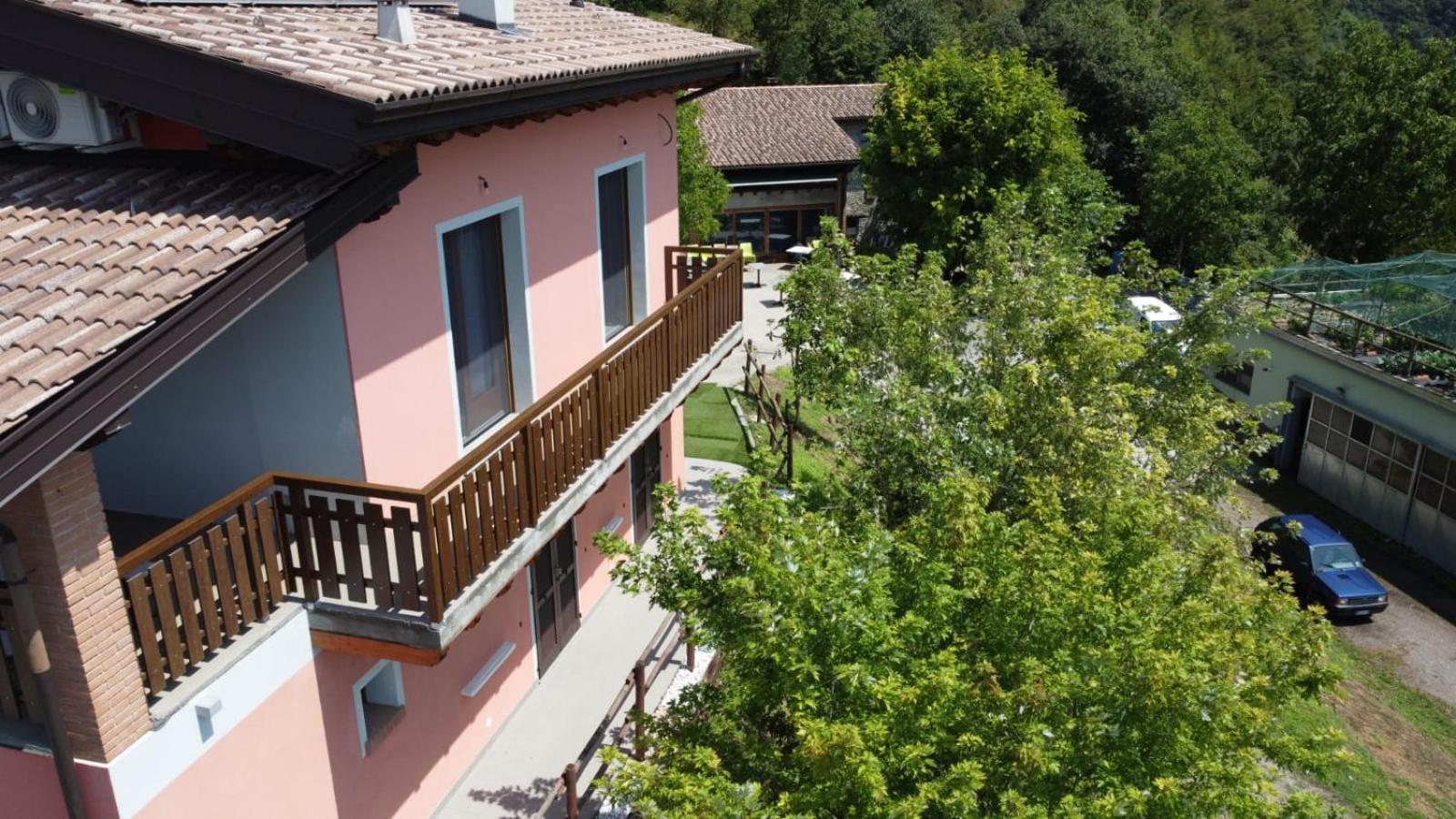 Agriturismo Cascina Lert Marone Exterior foto